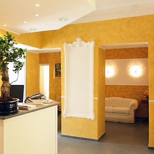 Hotel Divino Amore